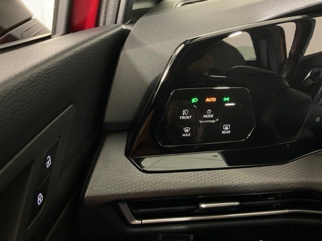 Used 2024 Volkswagen GTI SE FWD image 24