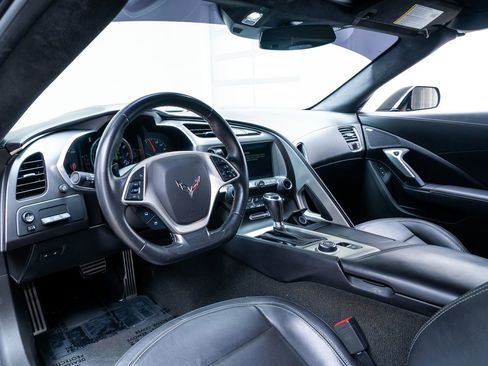 Used 2018 Chevrolet Corvette Grand Sport RWD image 17