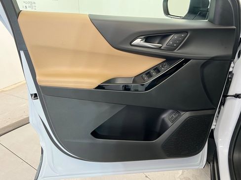 New 2026 Chevrolet Equinox ACTIV w/ Convenience Package III image 15