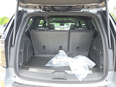 New 2026 Chevrolet Tahoe RST w/ Comfort Package AWD/4WD image 13