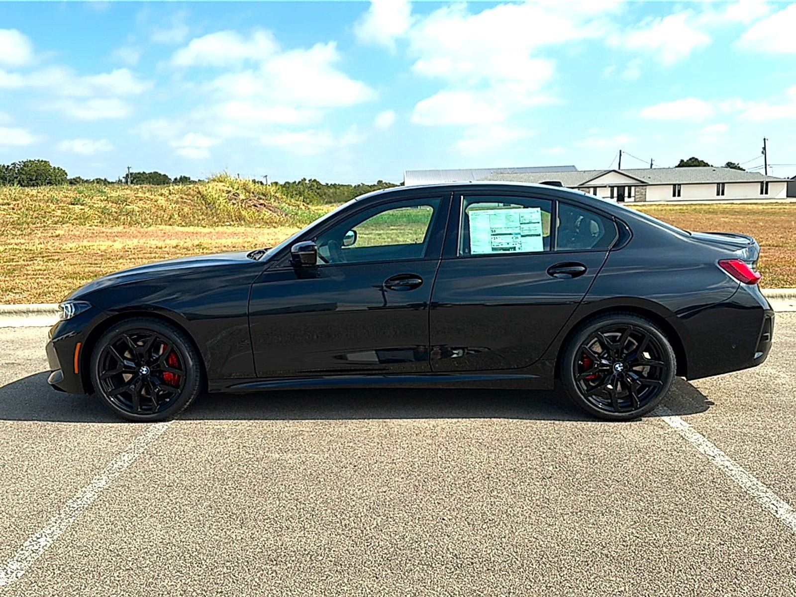 New 2026 BMW 330i Sedan w/ M Sport Package RWD image 5