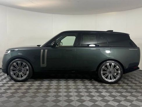 New 2026 Land Rover Range Rover SE image 3