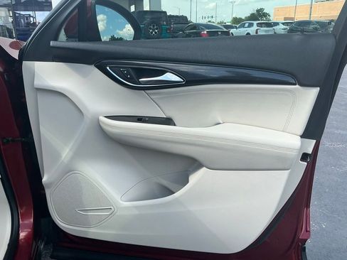 Used 2021 Buick Envision Essence FWD image 26