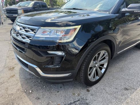 Used 2018 Ford Explorer Limited FWD image 13
