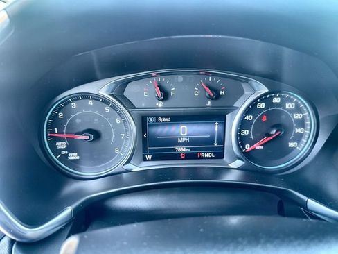 Used 2024 Chevrolet Equinox LT FWD image 15