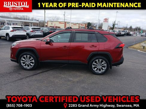 Certified 2023 Toyota RAV4 XLE Premium image 4