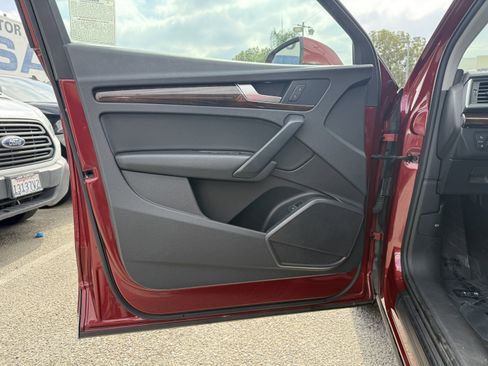 Used 2019 Audi Q5 2.0T Premium image 15