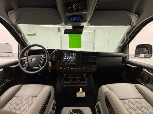New 2026 GMC Savana 2500 w/ Driver Convenience Package image 24