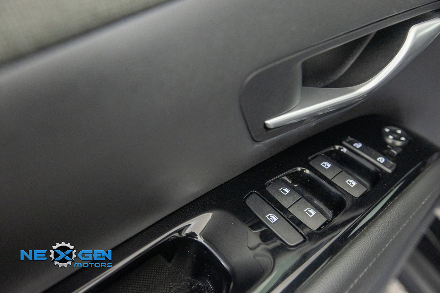 Used 2023 Hyundai Santa Cruz Limited AWD/4WD image 13