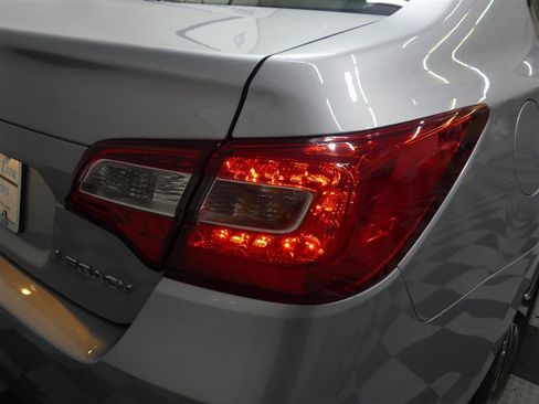 Used 2018 Subaru Legacy 2.5i Premium w/ Eyesight & BSD & Rcta & HBA AWD/4WD image 16