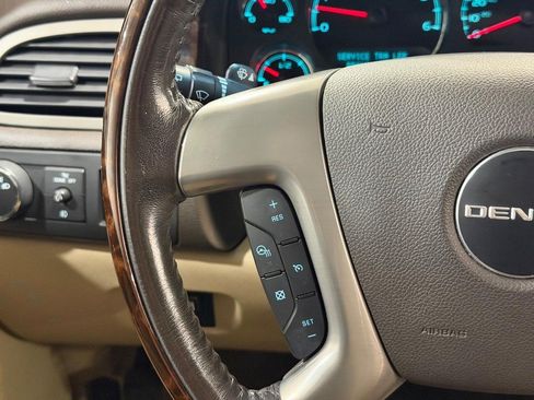 Used 2014 GMC Yukon Denali AWD/4WD image 20