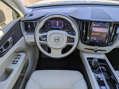 Certified 2025 Volvo XC60 T8 Core w/ Protection Package Premier image 18