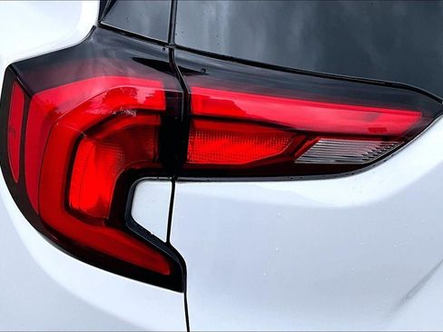 Used 2020 GMC Terrain SLE w/ Driver Convenience Package FWD image 27