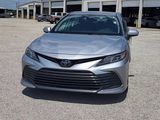 Used 2023 Toyota Camry LE image 3