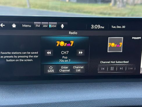 Used 2025 Genesis GV70 2.5T image 26