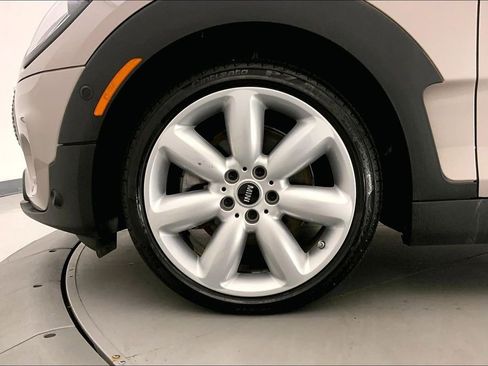 Certified 2023 MINI Cooper Clubman S image 8