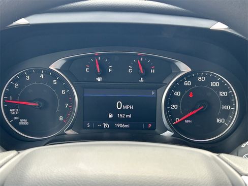 Used 2025 Chevrolet Blazer LT image 25