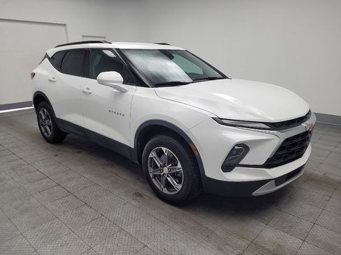 Used 2024 Chevrolet Blazer LT w/ Convenience Package FWD image 13