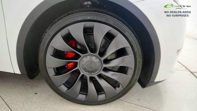 Used 2025 Tesla Model Y Performance AWD/4WD image 76