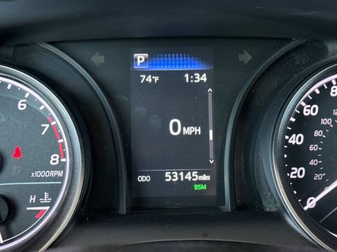 Used 2024 Toyota Camry SE FWD image 27