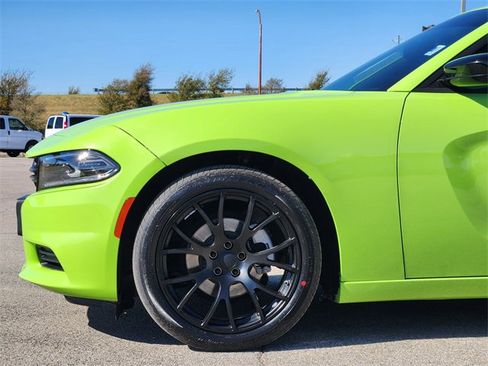 Used 2023 Dodge Charger SXT image 8