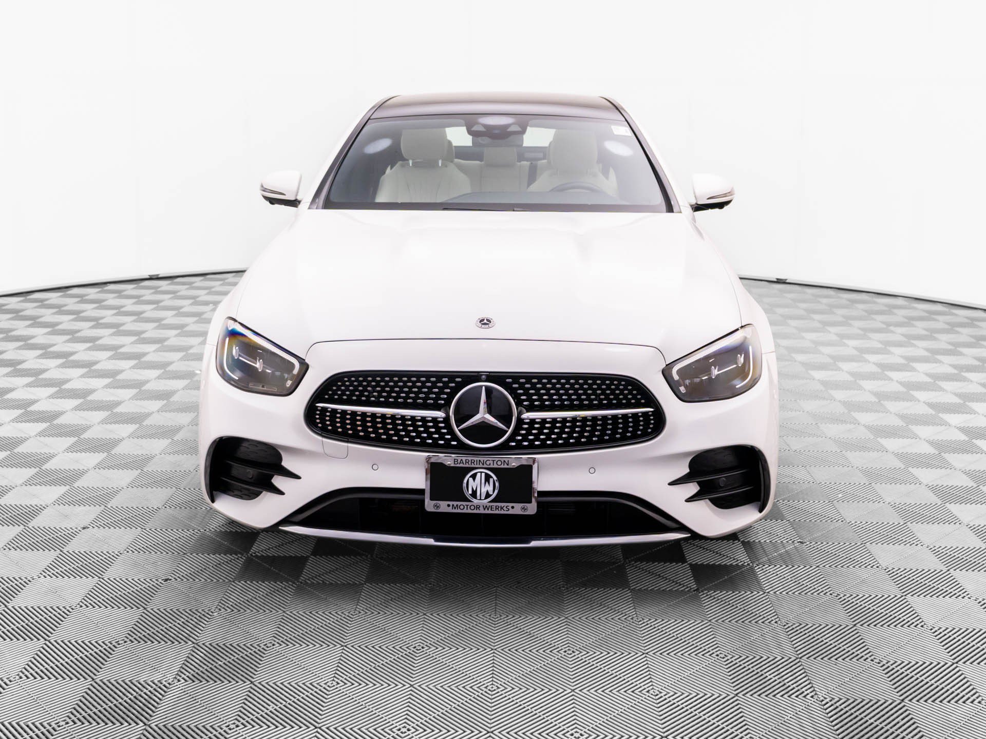 Certified 2022 Mercedes-Benz E 450 4MATIC Sedan image 9