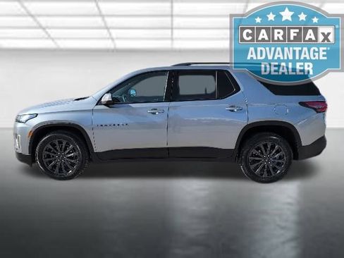 Used 2023 Chevrolet Traverse RS image 34