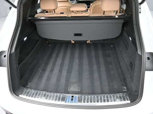 Certified 2023 Porsche Cayenne image 33