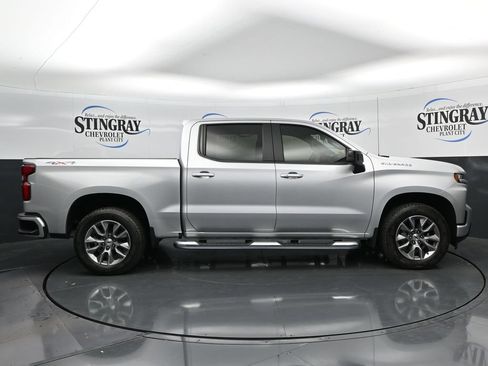 Used 2021 Chevrolet Silverado 1500 RST w/ Convenience Package II AWD/4WD image 8
