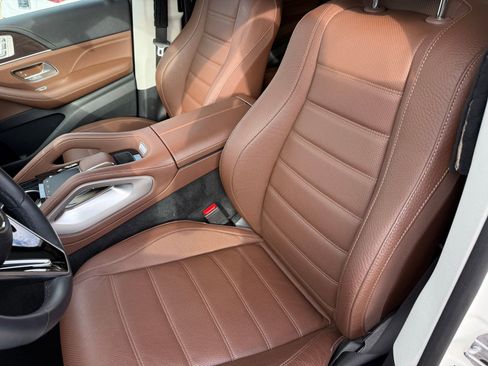 Certified 2024 Mercedes-Benz GLE 450 4MATIC image 2