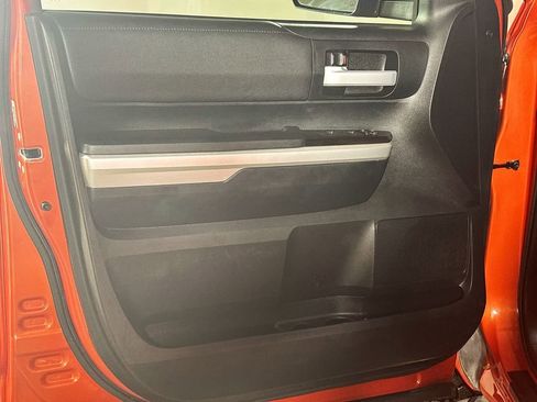 Used 2017 Toyota Tundra SR5 image 10