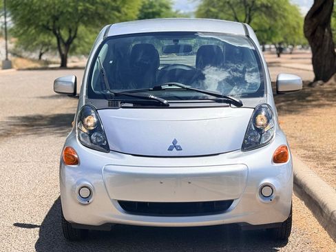 Used 2012 Mitsubishi i SE RWD image 8