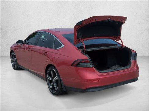 Used 2024 Honda Accord Sport image 10