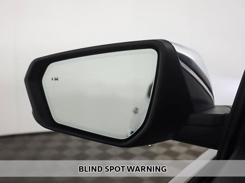 Used 2020 GMC Terrain Denali w/ Denali Premium Package image 9