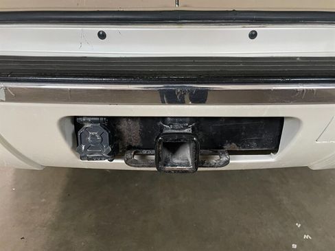 Used 2012 Chevrolet Suburban LTZ AWD/4WD image 36