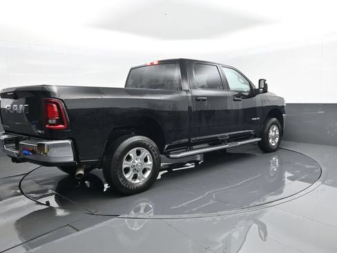 Used 2025 RAM 2500 Big Horn AWD/4WD image 19