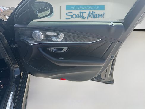 Used 2022 Mercedes-Benz E 53 AMG 4MATIC Sedan image 34