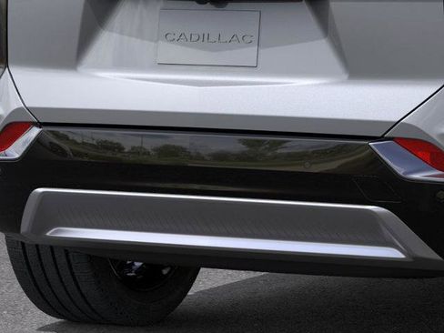 New 2025 Cadillac Optiq Luxury 1 w/ LPO, ONYX Package image 14