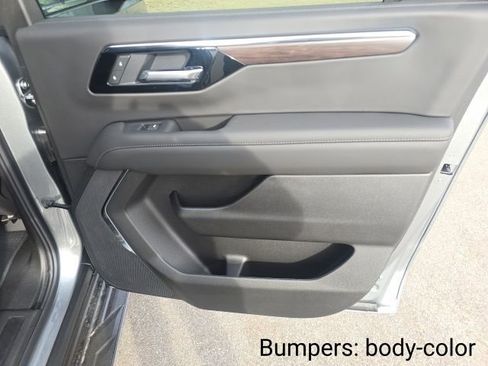 New 2026 Chevrolet Suburban LS image 33