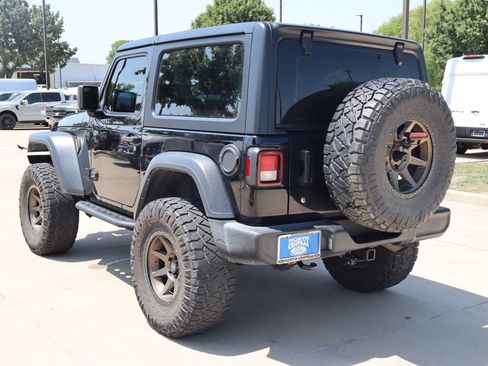 Used 2021 Jeep Wrangler Sport AWD/4WD image 6