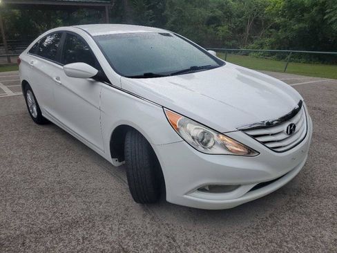 Used 2013 Hyundai Sonata GLS w/ Popular Equipment Pkg FWD image 8