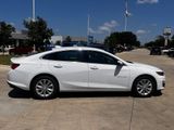 Used 2024 Chevrolet Malibu LT image 3