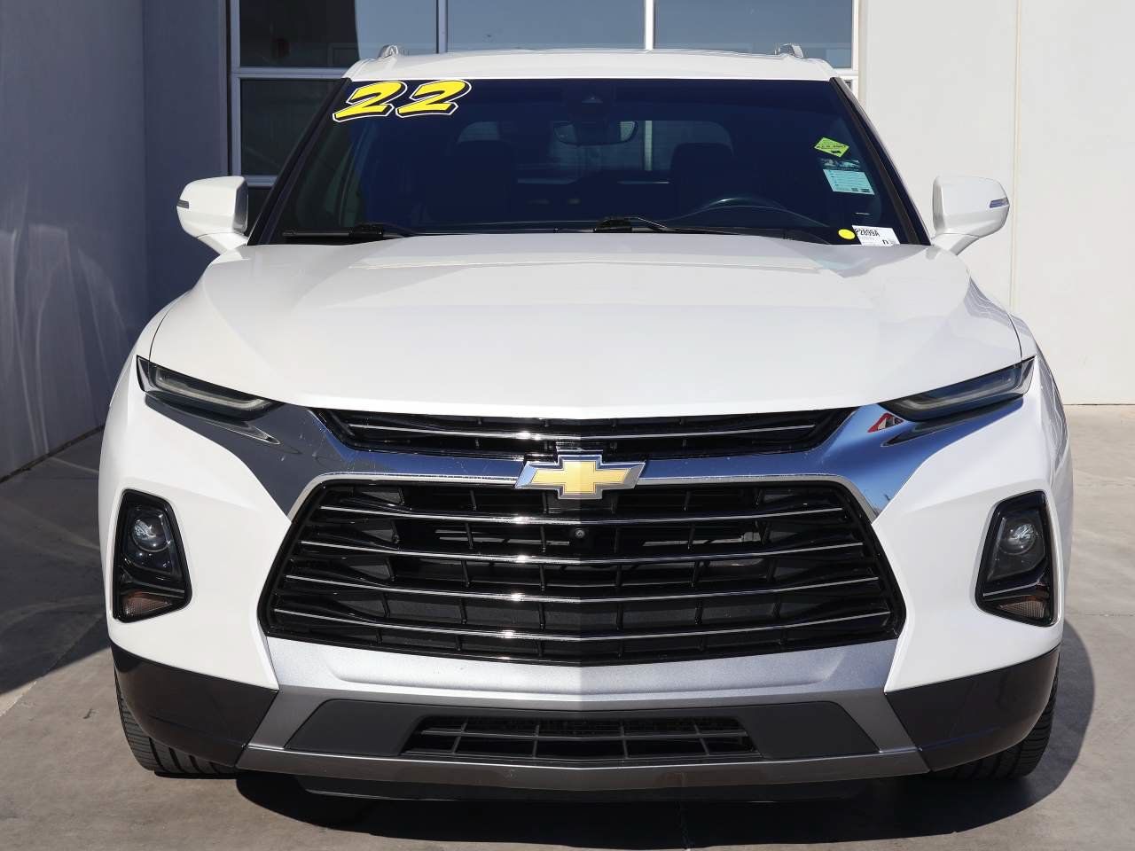 Used 2022 Chevrolet Blazer Premier w/ Driver Confidence II Package FWD image 5