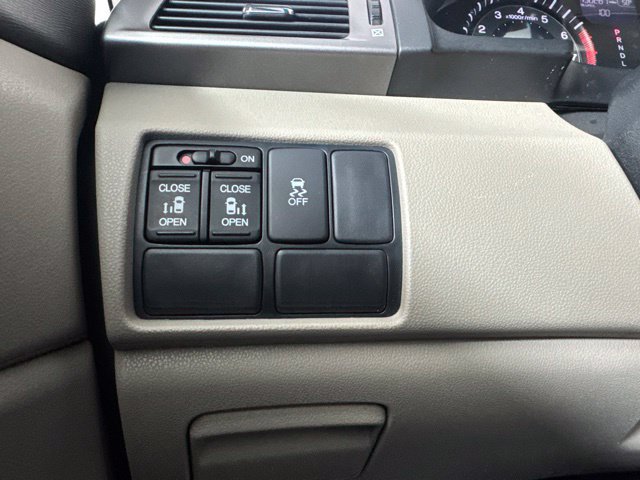 Used 2016 Honda Odyssey SE image 21