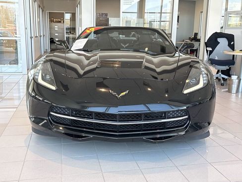 Used 2019 Chevrolet Corvette Stingray Convertible w/ 1LT RWD image 4
