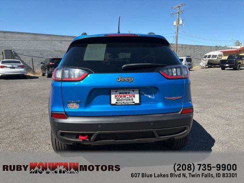 Used 2021 Jeep Cherokee Trailhawk AWD/4WD image 6