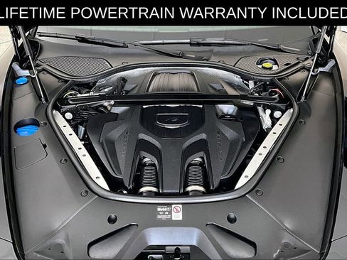 Used 2025 Porsche Panamera 4 w/ Premium Package AWD/4WD image 11
