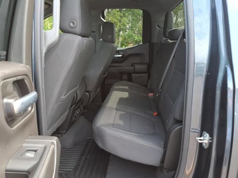 Used 2021 Chevrolet Silverado 1500 LT AWD/4WD image 15