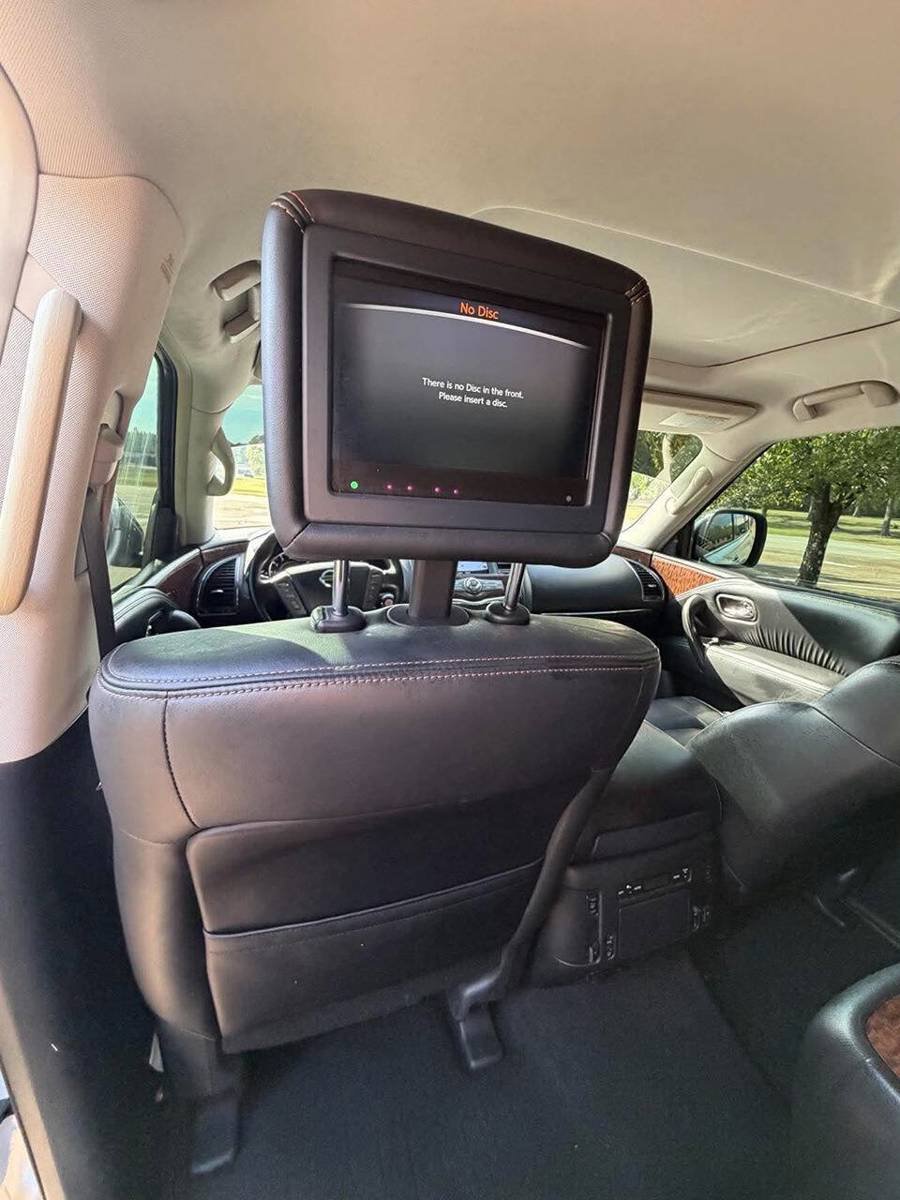 Used 2019 Nissan Armada Platinum w/ Captain's Chairs Package AWD/4WD image 16