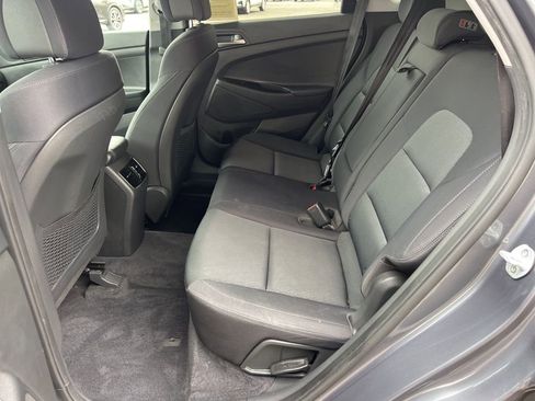 Used 2018 Hyundai Tucson Sport image 18
